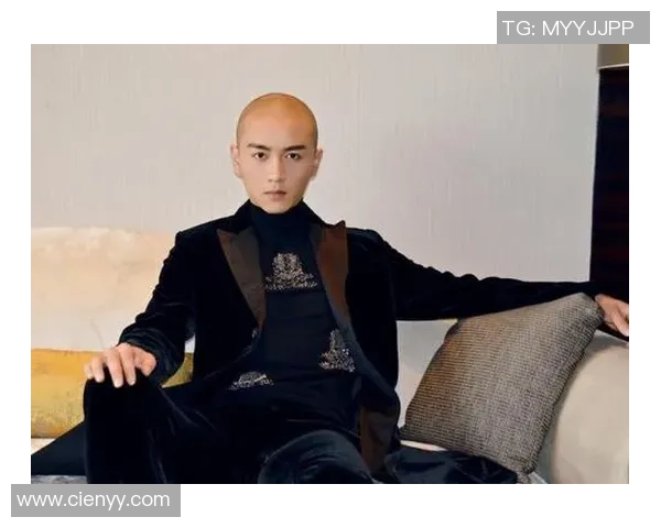 撞脸哪个足球明星更具魅力与风格让我们一起探讨一下吧 撞脸哪个足球明星更具魅力与风格让我们一起探讨一下吧