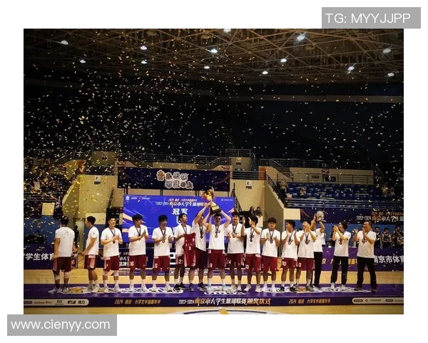 南京篮球队与上海篮球队赛后复盘分析比赛经验与战术调整探讨