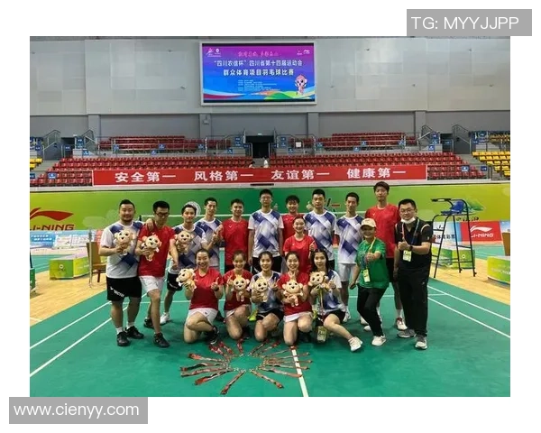 武汉羽毛球队与成都羽毛球队实力对比赛后分析与总结 武汉羽毛球队与成都羽毛球队实力对比赛后分析与总结