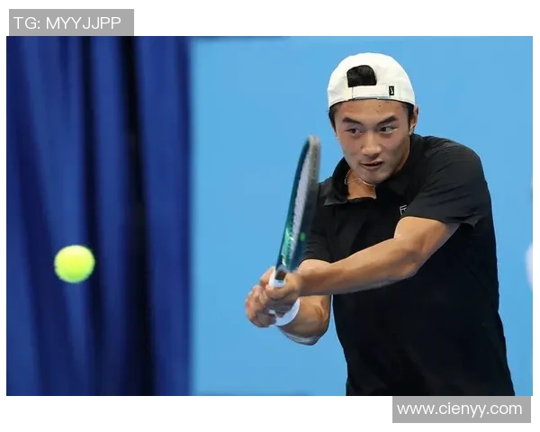 深圳网球队与上海网球队赛后复盘探讨灵活性表现与战术调整